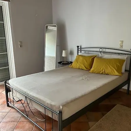 Ferienwohnung Ήσυχο Δυάρι Με Καταπληκτικό Αίθριο ! Pírgos Exterior foto
